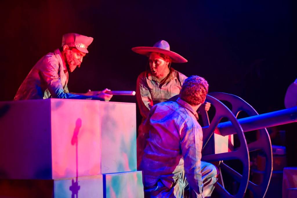 Parral revive su esencia revolucionaria con teatro y leyendas en los túneles de La&nbsp;Prieta