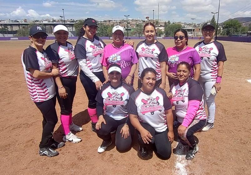 Ganó Meny Mora en Liga de Softbol Femenil&nbsp;Parral