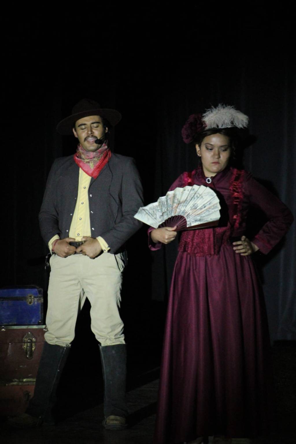 “Villa, Rumores y Amores” cautiva al público parralense en el Teatro de CámaraReflexión íntima sobre el Centauro del Norte, dentro del programa de las Jornadas Villistas&nbsp;2025