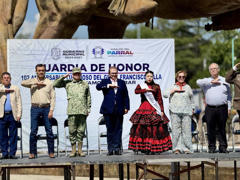 Encabeza alcalde Salvador Calderón Guardia de Honor por el 102º Aniversario Luctuoso de Francisco&nbsp;Villa