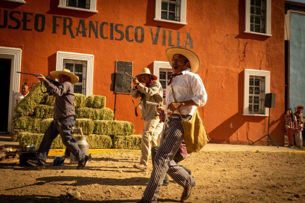 Conmemora el Gobierno de Parral la vida y muerte de Francisco Villa con emotiva&nbsp;escenificación
