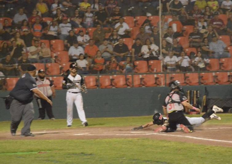 Sigue la moneda en el aire entre Mineros y&nbsp;Algodoneros