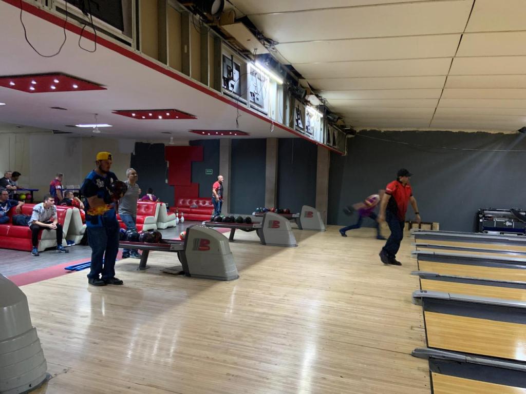 El Rey del Chamorro, único invicto en boliche de los&nbsp;lunes