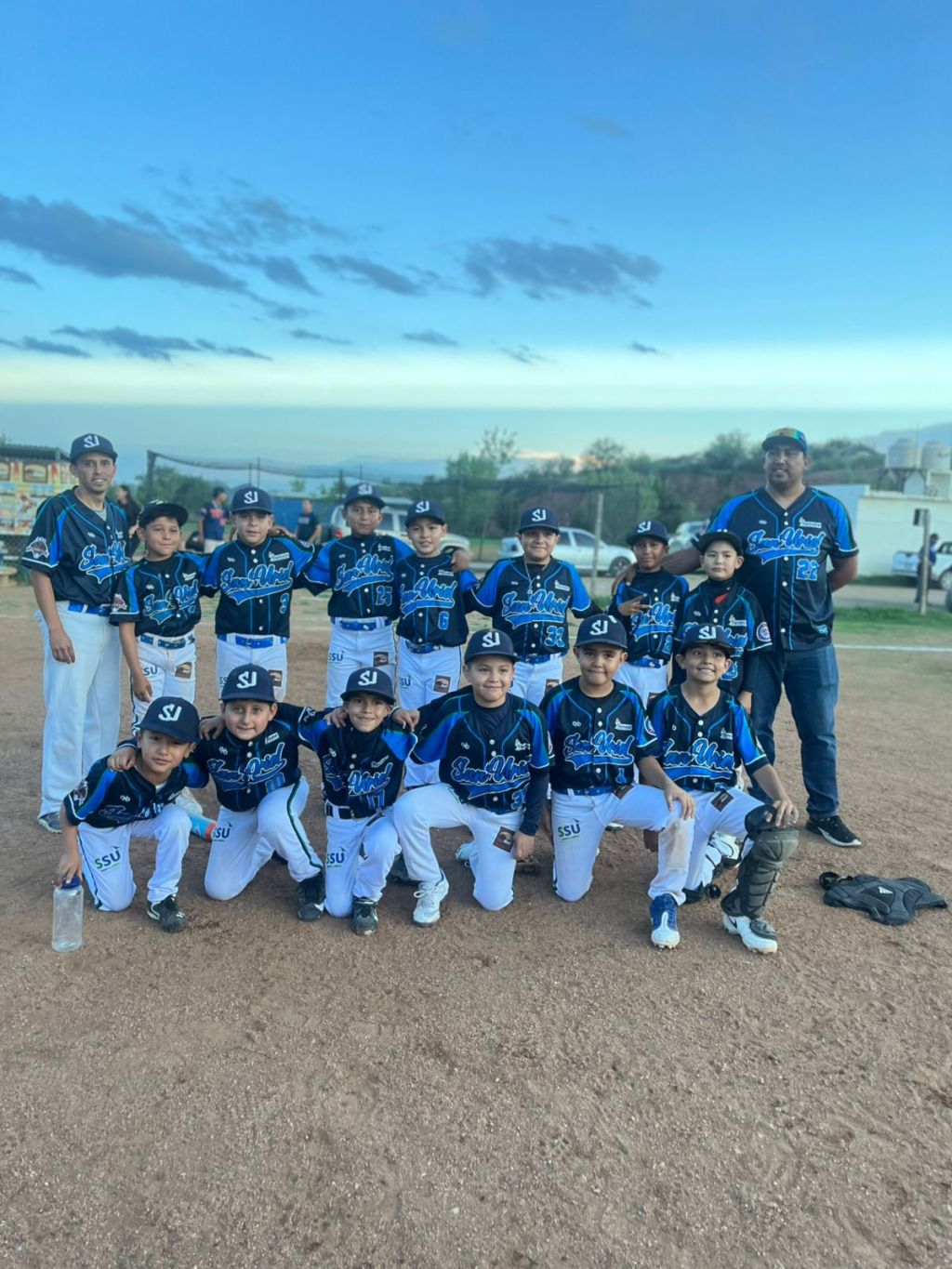 San Uriel Azul, campeón de 9-10 años de la Liga Regional de&nbsp;Beisbol