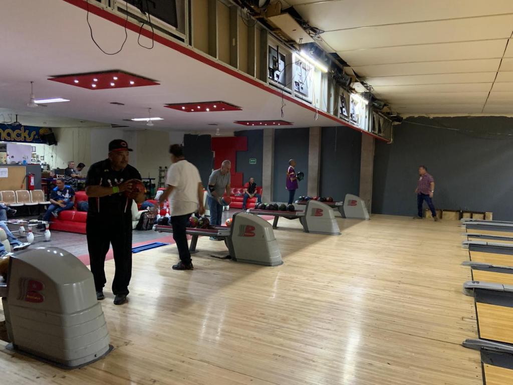 Salió triunfante Multillantas Chávez en el boliche de los&nbsp;lunes