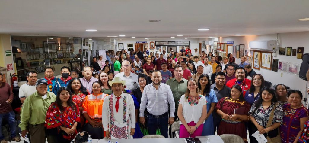 Recorre Arturo Medina el estado para consultar a población indígena sobre&nbsp;leyes