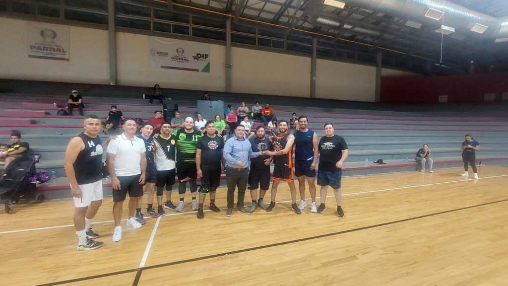 Para Taller Macías el campeonato del torneo vacacional de&nbsp;voleibol