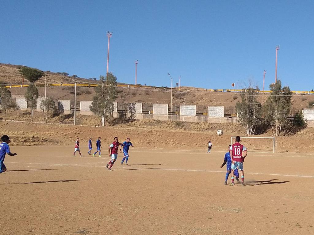 Goleó Pinturas Los Ríos en futbol municipal de primera «B» ANTE AHORRO&nbsp;+