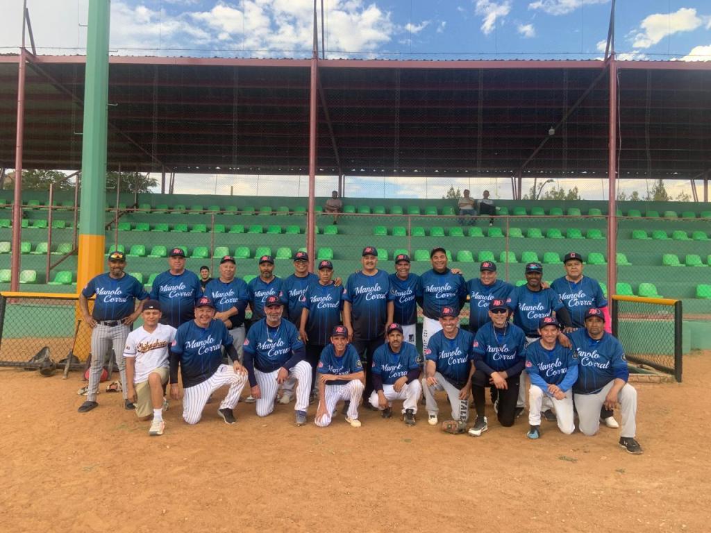 Primer finalista Manolo Corral-La Chole del beisbol 50 años y&nbsp;más