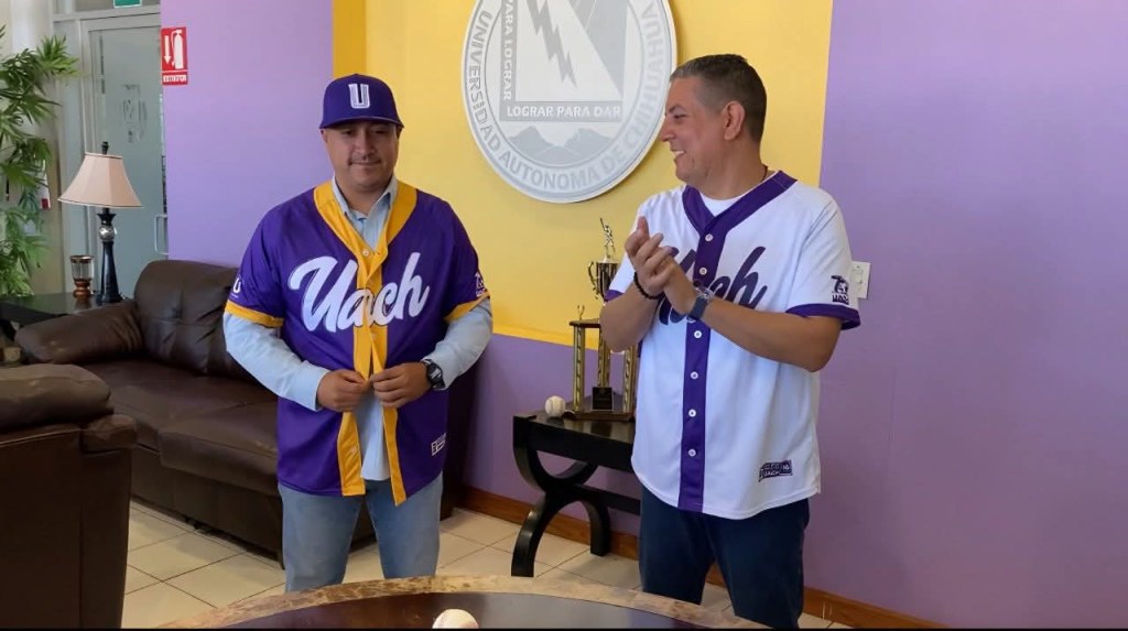 Víctor Hugo Chávez se convierte en el cuarto manejador en la historia del equipo de béisbol&nbsp;universitario.