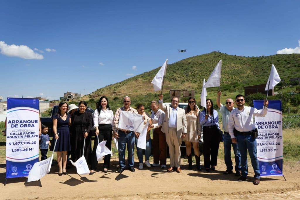 Inicia pavimentación con concreto asfáltico en la calle Padre Agustín Pelayo de la Col. San&nbsp;José