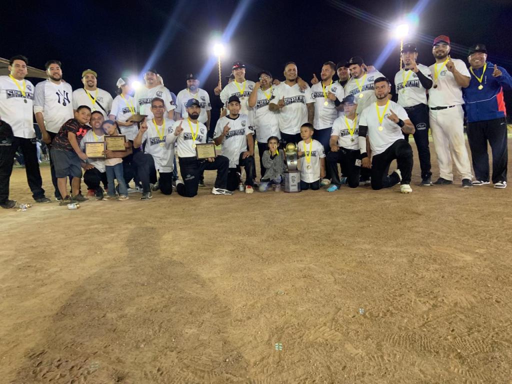 El título para Spartans en Liga de Softbol del&nbsp;SNTSS