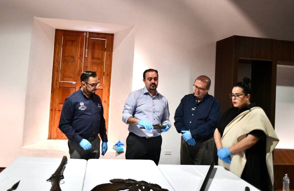 Alcalde Salvador Calderón acuerda con la Secretaria de Cultura nuevos proyectos para&nbsp;Parral