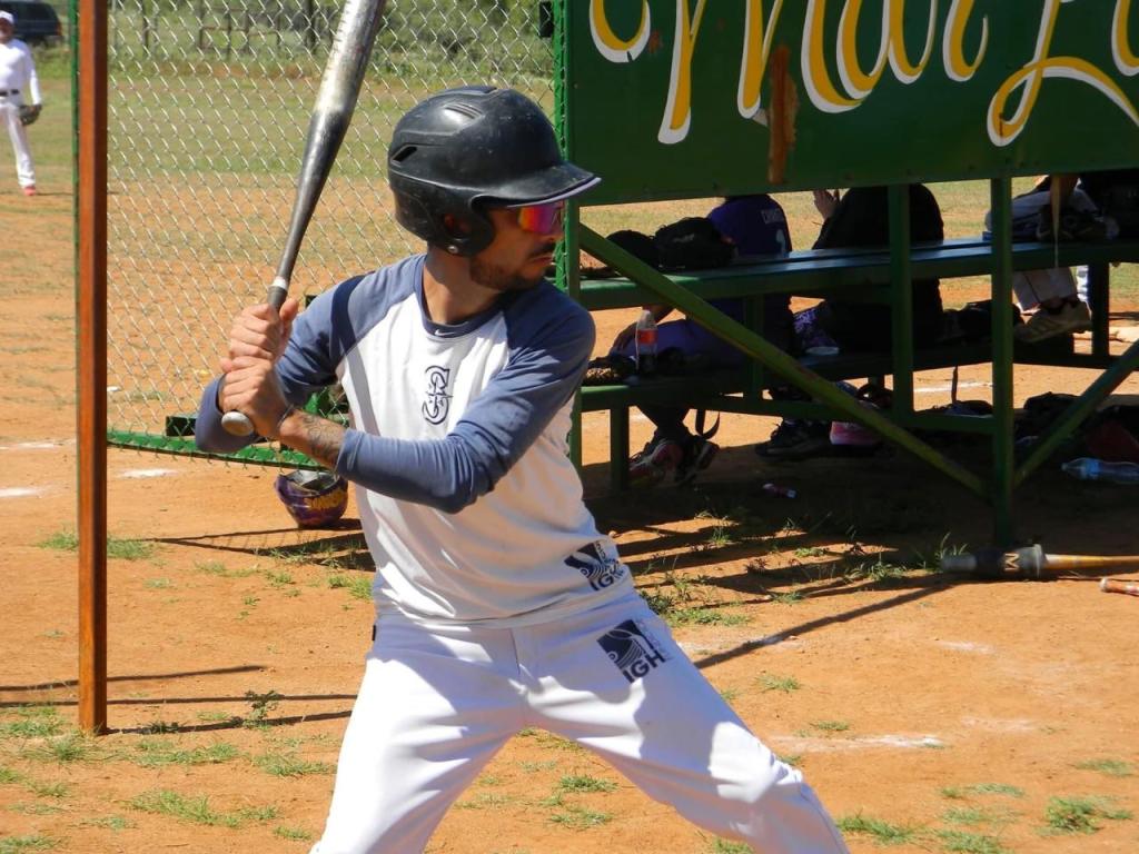 Deportivo Gutiérrez, Transportes Martínez y Kalimax, invictos en el softbol&nbsp;Independiente