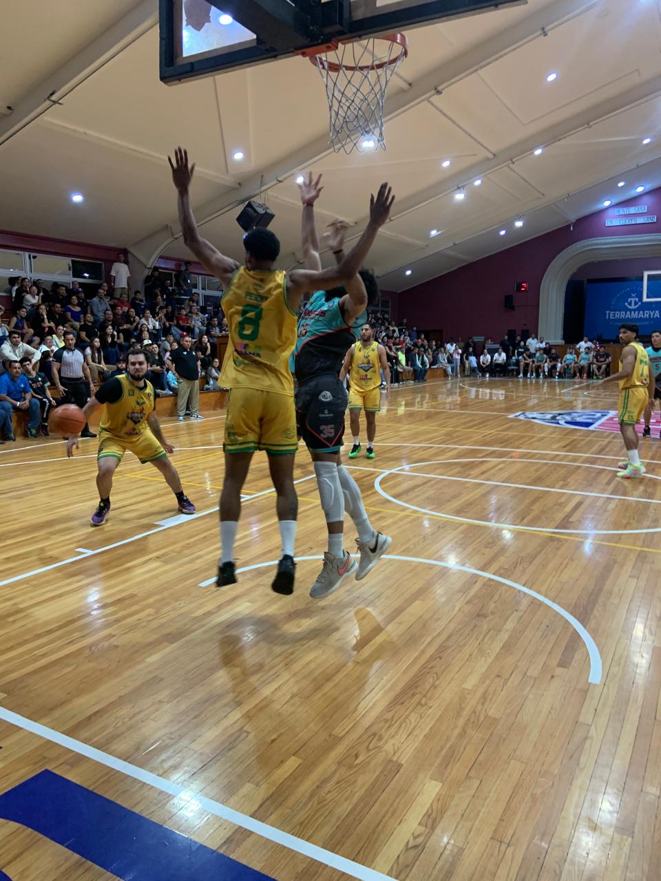 Mineros amanece en primer lugar en la LEB&nbsp;2025