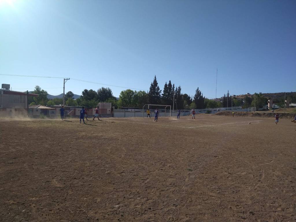 Goleó Perville FC, en segunda fuerza del futbol&nbsp;municipal