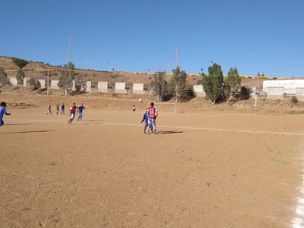 Goleó Multiservicios Hernández en futbol municipal de primera&nbsp;“B”