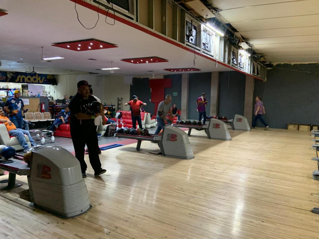 Asumió Coyotes el liderato en el boliche&nbsp;Comercial