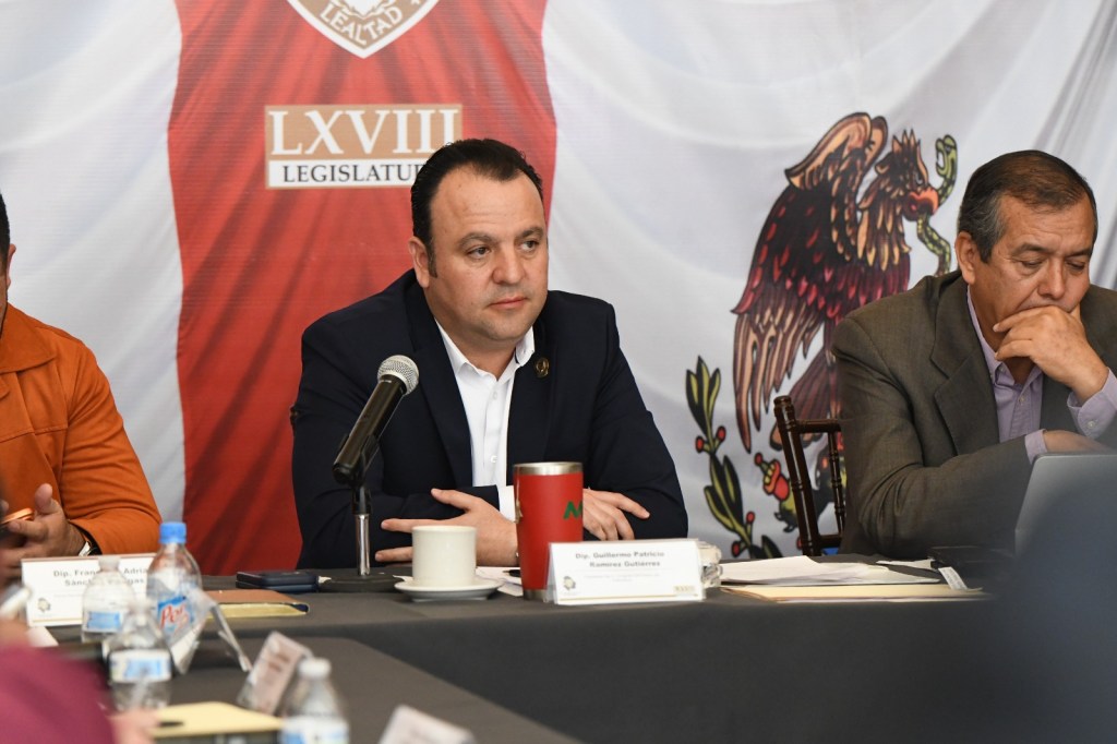 Sesiona Mesa Directiva de la Diputación Permanente del Congreso en Hidalgo del&nbsp;Parral