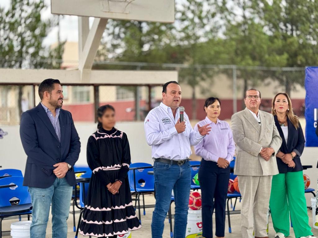 Diputado Guillermo Ramírez participa en entrega de techumbres y equipamiento a cuatro escuelas de&nbsp;Parral